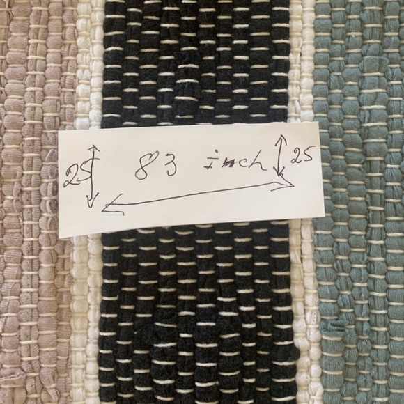 Runner. NWOT - Picture 9 of 10